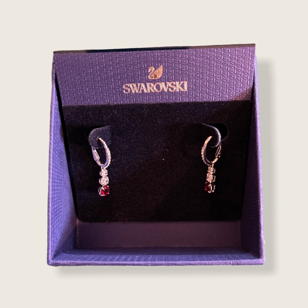 Attract trilogy earrings